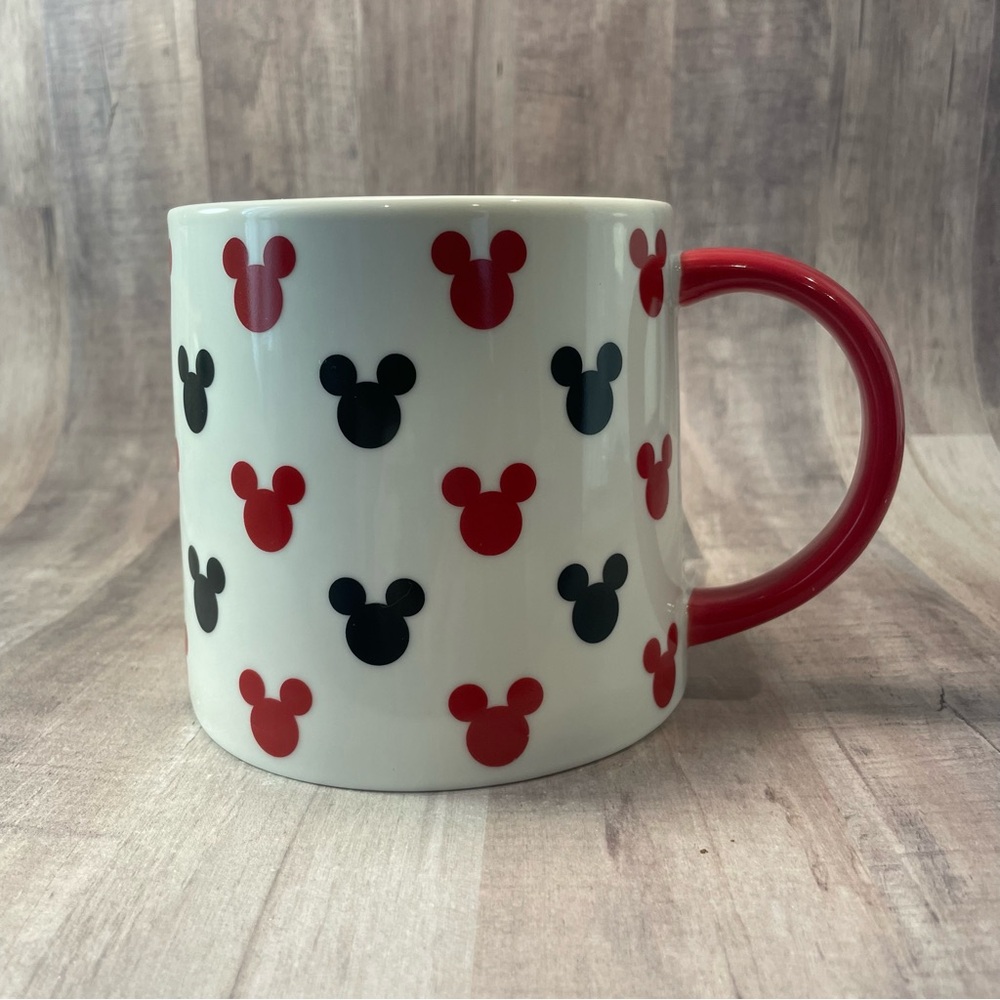 Disney Target Jumbo Mickey Mouse Black & Red Heads Coffee Mug 4.5”T 6”W